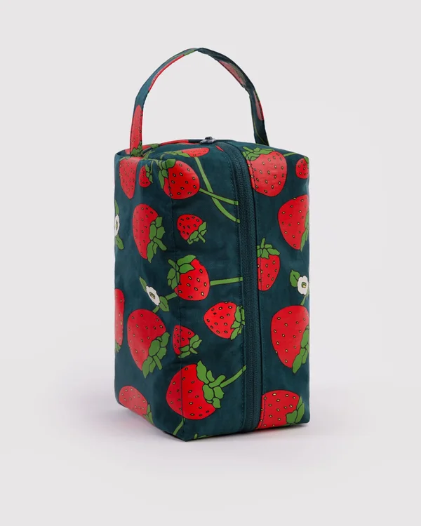 Dopp Kit - Strawberry Blossom - Material: heavyweight-nylon