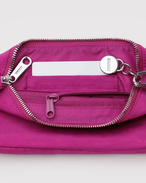 Nylon Pochette - Sale - Deep Fuchsia - Material: heavyweight-nylon