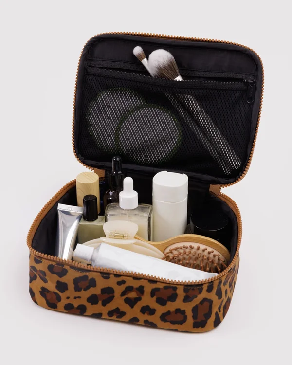 Small Cosmetic Case - Leopard - Material: heavyweight-nylon