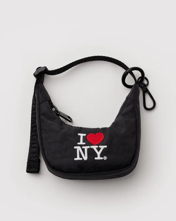 Crescent Bag Charm - I Love NY - Material: heavyweight-nylon